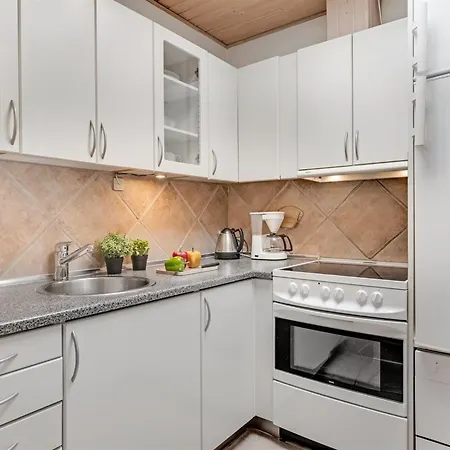 Vakantiehuis Ragnborg - 900m From The Sea By Interhome