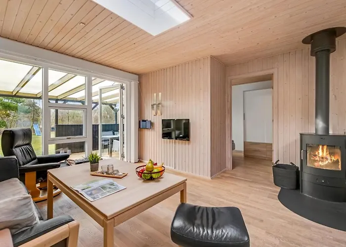 Vakantiehuis Ragnborg - 900m From The Sea By Interhome